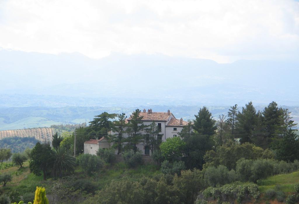 Agriturismo Miracco Atanasio Franco "Il Maniero" Villa Santa Sofia d'Epiro Exterior photo